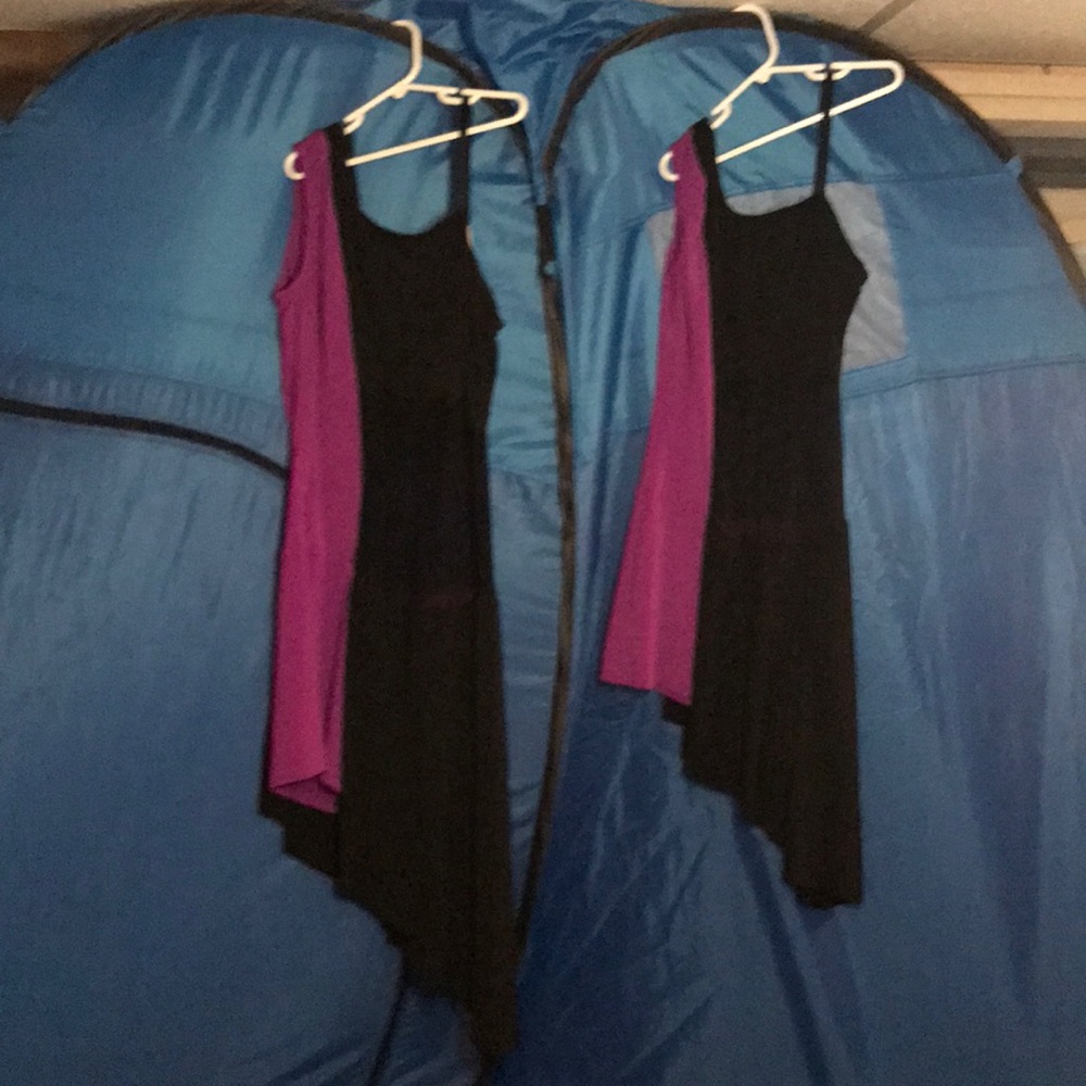 Matching modern dance costumes